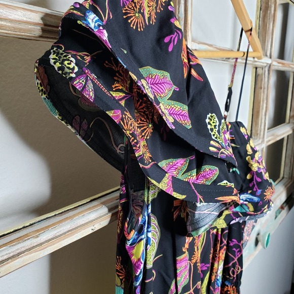 H & M Rainforest Floral Ruffle One Shoulder Viscose Dress size 6 - Picture 13 of 16